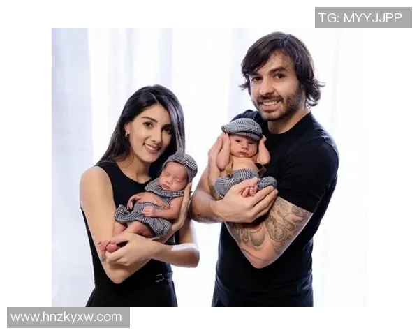 陪伴足球明星的她们那些令人羡慕的女生名字与故事