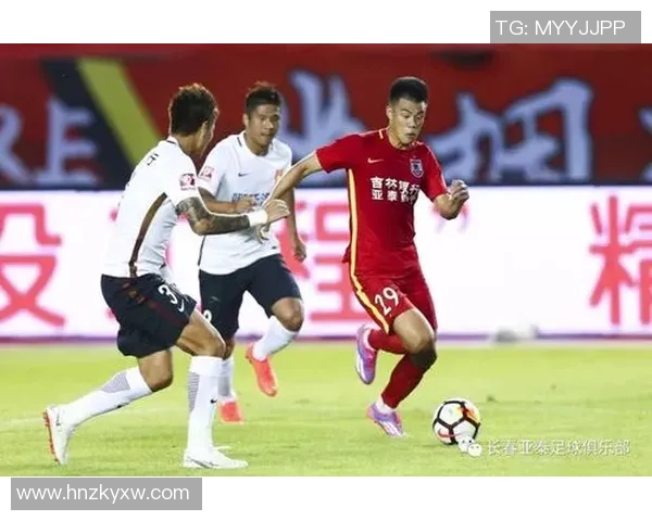 2007年长春亚泰对阵河北华夏的经典对决回顾与分析