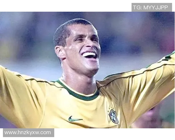 足球明星在绿茵场上演绎自己的传奇角色与精彩人生