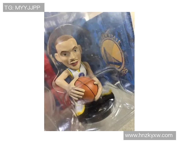 库里篮球明星手办展现球场魅力与精湛技艺的完美结合 库里篮球明星手办展现球场魅力与精湛技艺的完美结合